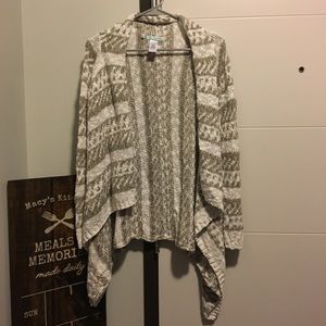 Maurice’s long sleeve sweater